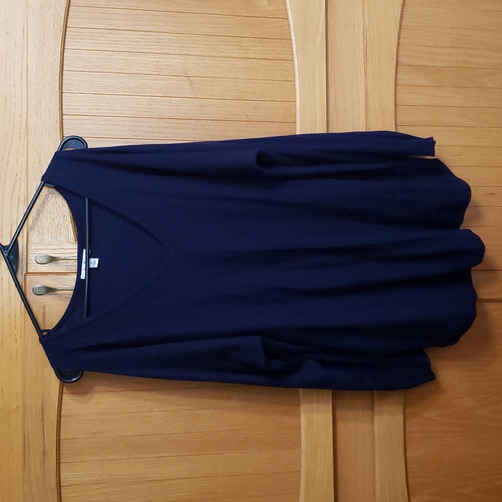 Isela peep shoulder sweater  navy blue size M